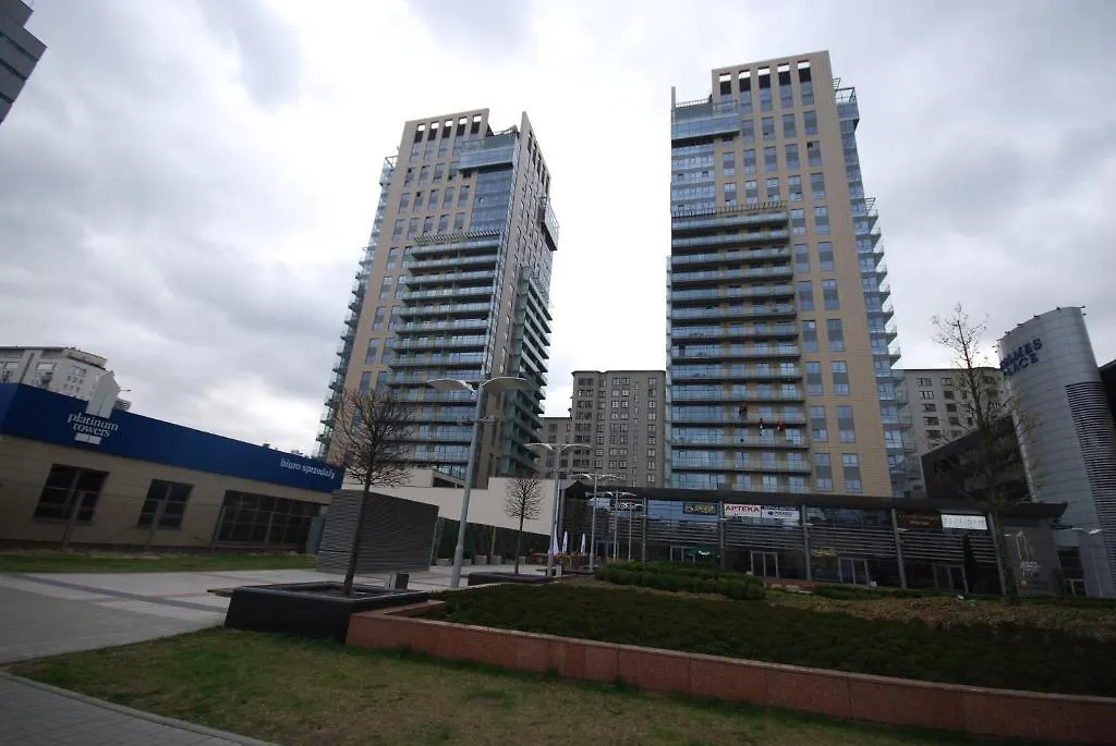 Aparthotel Platinum Towers Country 2 Country Warszawa