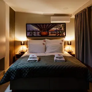  Appart hôtel Kamienica No 111a Airport