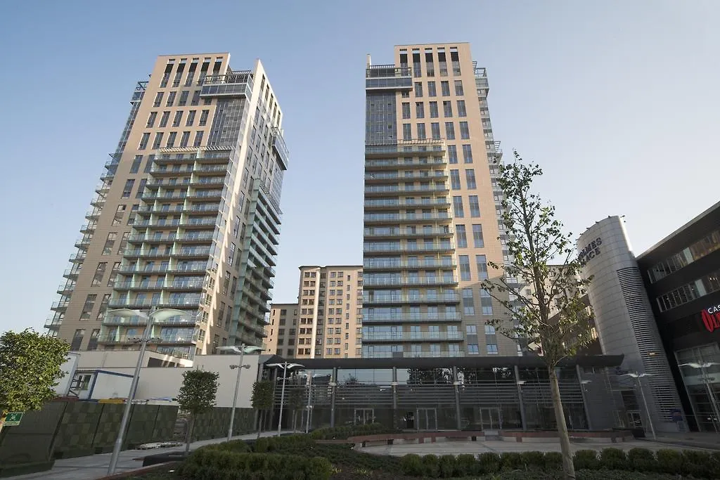 Platinum Towers Country 2 Country Aparthotel Warschau