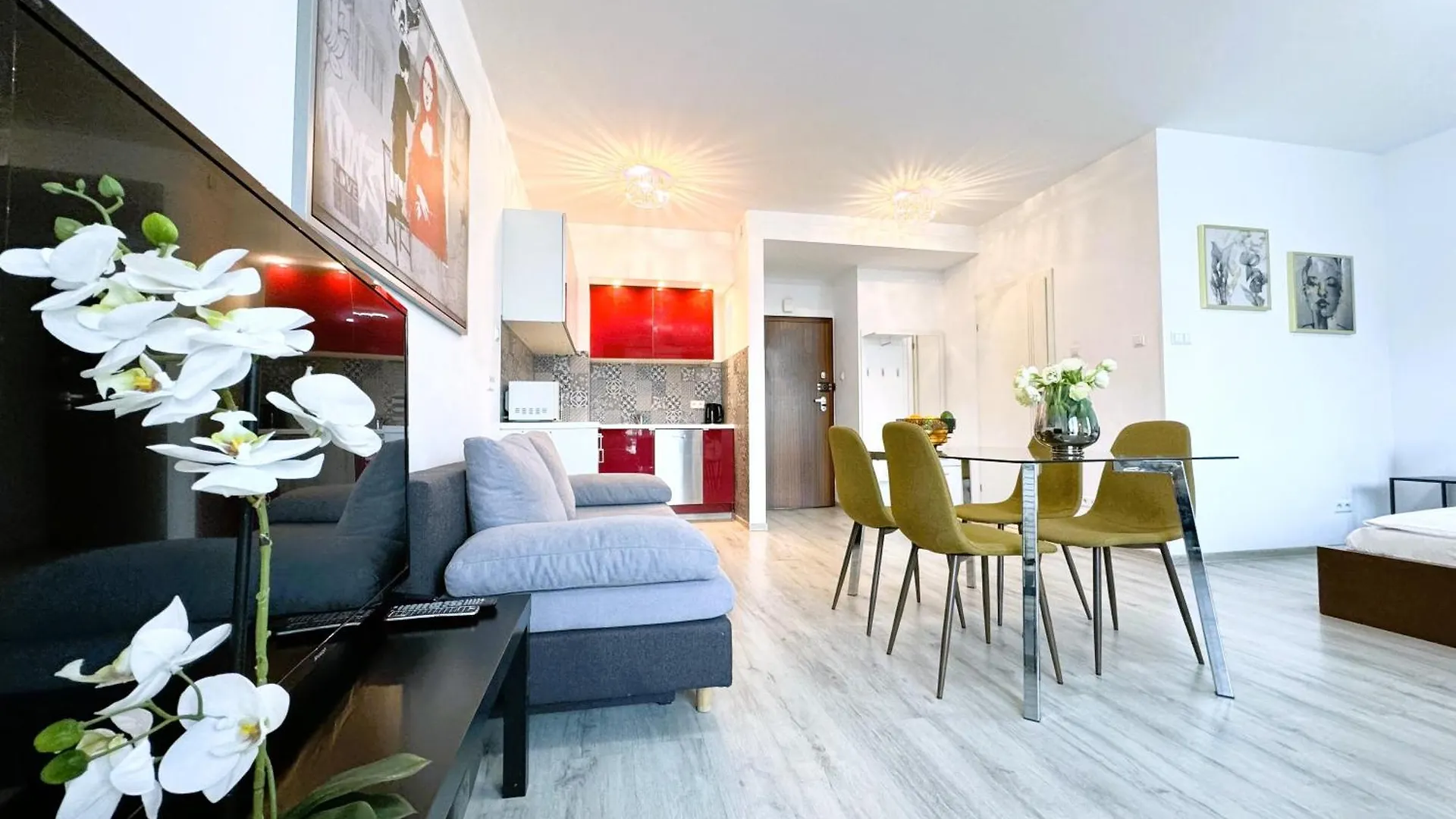 Platinum Towers Country 2 Country Aparthotel Warschau