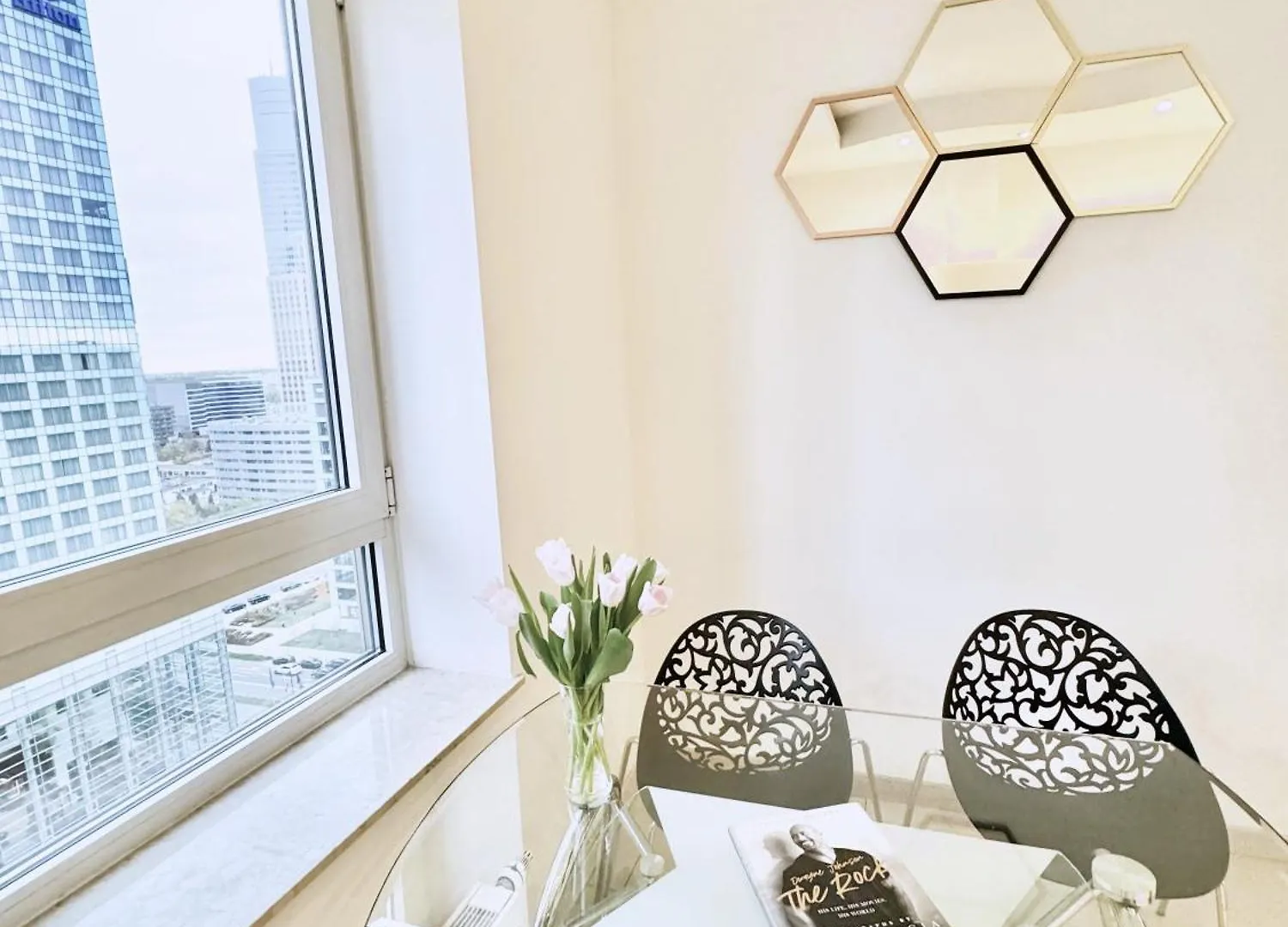 Platinum Towers Country 2 Country Aparthotel Warsaw Poland